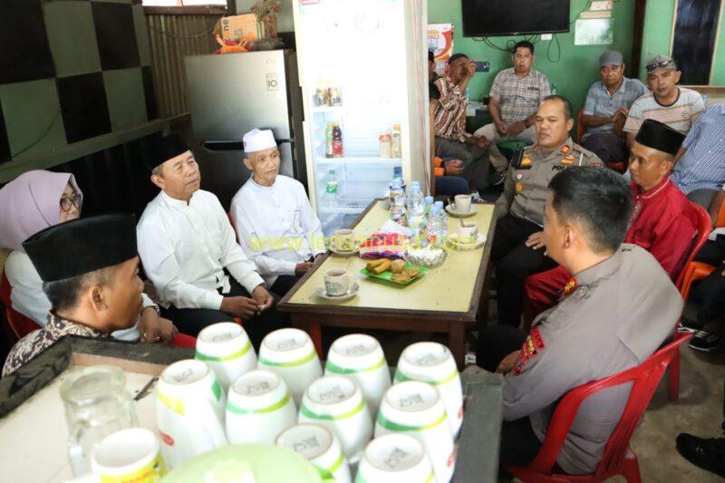 Budiono dan para Ketua RT Curhat kepada Polres Indragiri Hilir Mengenai keresahan masyarakatnya