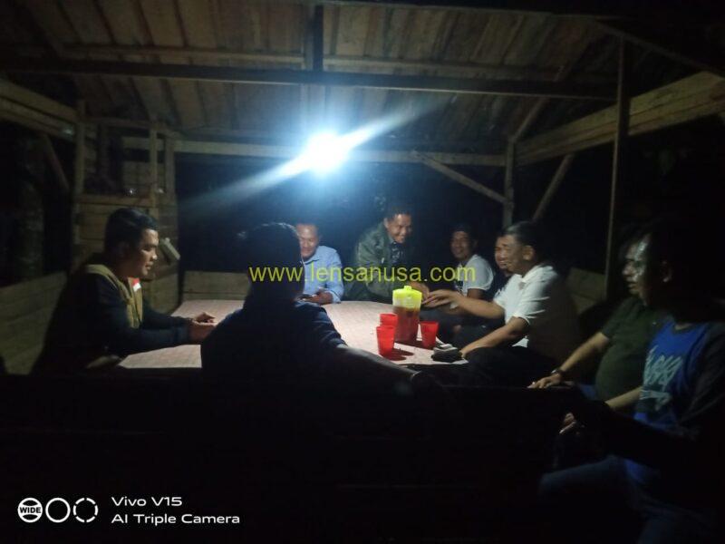 Polres Kampar bersama tim gabungan Ditkrimsus Polda Riau melakukan pengecekan terhadap dua somel yang berada di Desa Siabu