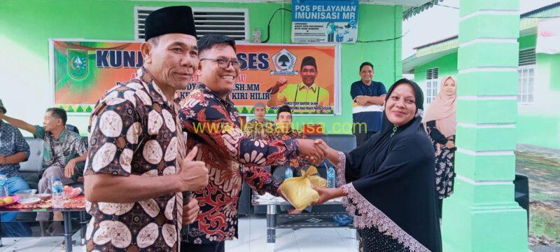 Anggota DPRD Propinsi Riau, Ramos Ramos, S.H., M.M., Saat Reses di Desa Mentulik