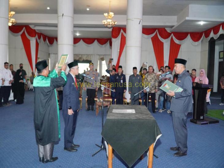 Bupati Kampar Bapak Dr H Kamsol,MM, Melantik Ir. Azwan, M. Si Sebagai Pj Sekda Kampar.