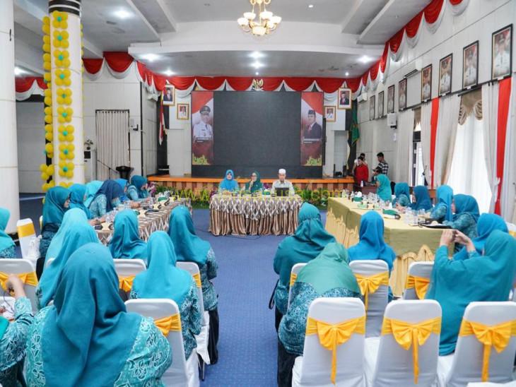 TP- PKK Kabupaten Kampar Adakan Pertemuan Terkait Crash Program Penguatan Imunisasi Polio