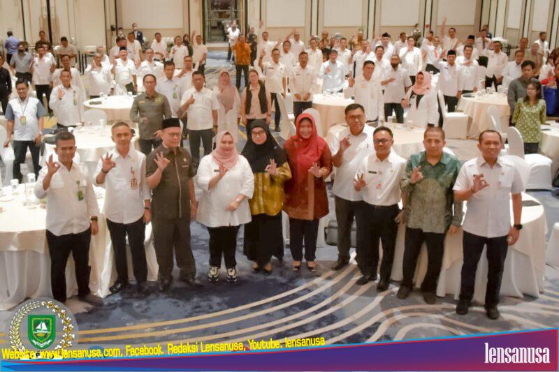 Ketua DPRD Kabupaten Bengkalis H. Khairul Umam Beserta Anggota Febriza Luwu, H. Adri, Laurensius Tampubolon serta Sekretaris DPRD Rafiardhi Ikhsan Menghadiri Acara Rapat Koordinasi Forum Tanggung Jawab Sosial Perusahaan/Corporate Social Resposibility.