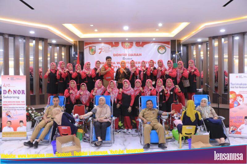Aksi Donor Darah Yang Di Gelar Oleh Dharma Wanita Persatuan (DWP)