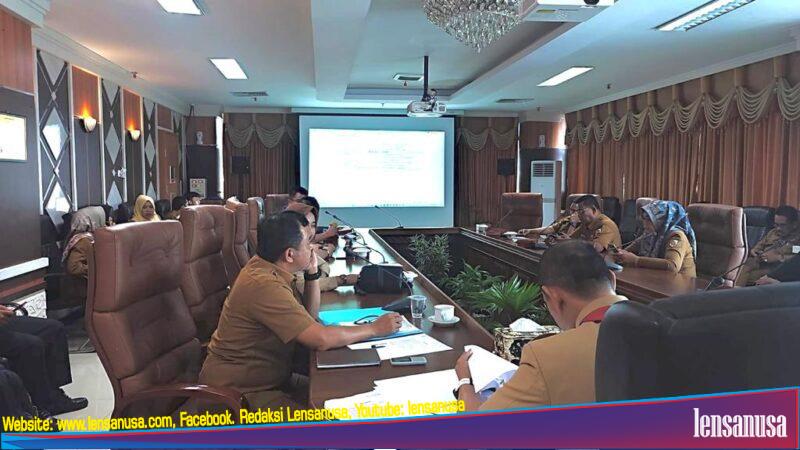 Pemko Pekanbaru menggelar persiapan sebagai tuan rumah Rapat Kerja Wilayah I Asosiasi Pemerintah Kota Seluruh Indonesia (Rakerwil I APEKSI) pada 2024 mendatang di ruang rapat Perkantoran Wali Kota Pekanbaru, Tenayan Raya - Pekanbaru