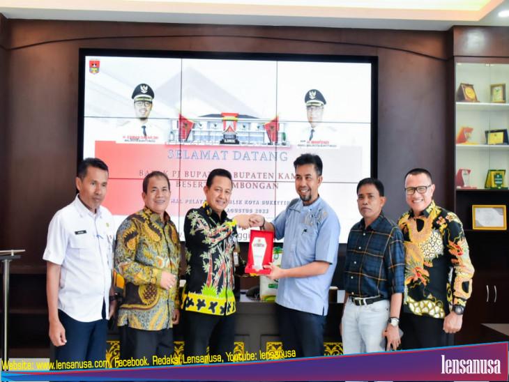  Pemkab Kampar Lakukan Kunjungan Kerja pada Mall Pelayanan Publik Kota Bukittinggi.