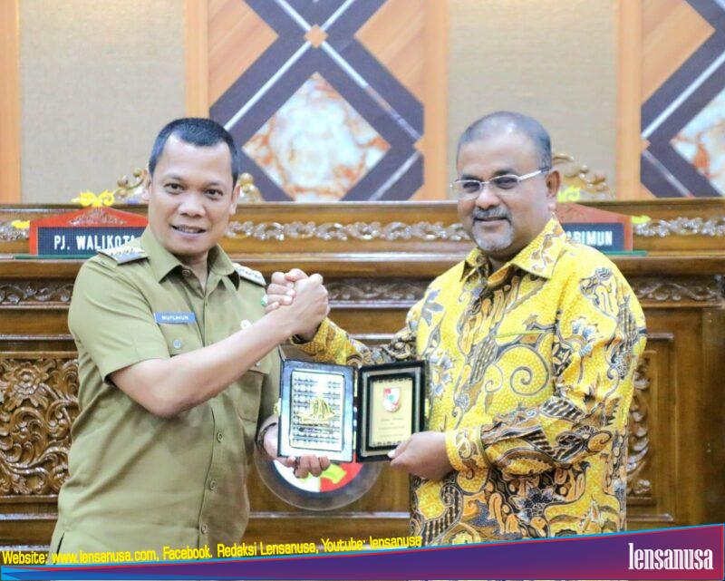Pj Walikota Pekanbaru Muflihun Menerima Kunjungan Studi Komparatif Forum Pembauran Kebangsaan (FPK) Dan Pemerintah Kabupaten Karimun.