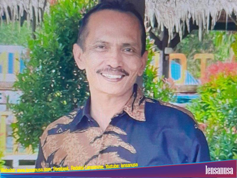 Foto: Kepala Sekolah SMA Negeri 6 Pekanbaru, Drs Yon Hendri Y, MPd