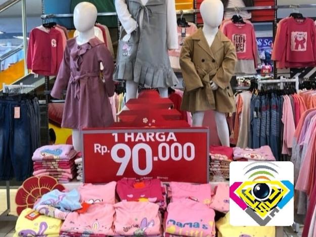Masyarakat berburu baju baru sambut lebaran (Foto.Istw)